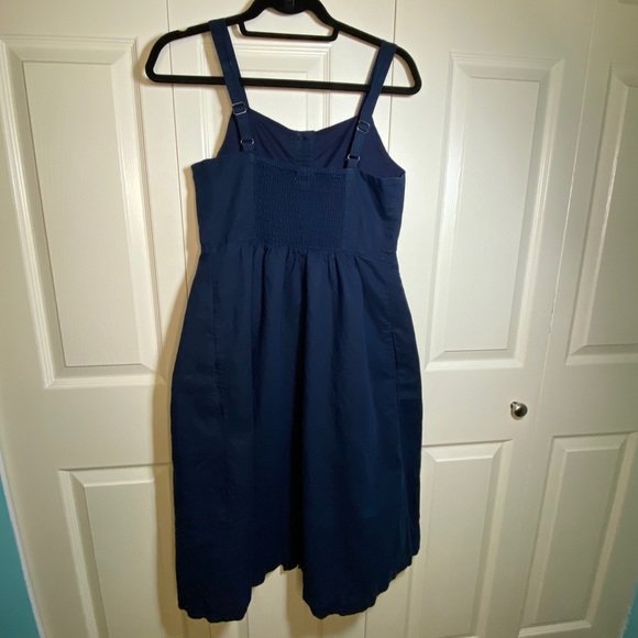 The Gap Maternity Buttoned Linen Dress - Picture 3 of 7